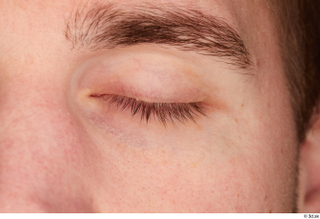 Groom references of Albin eye eyelash 0002.jpg